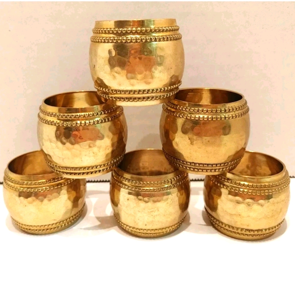 6 Napkin Rings Rimmed Studded Hammered Metal